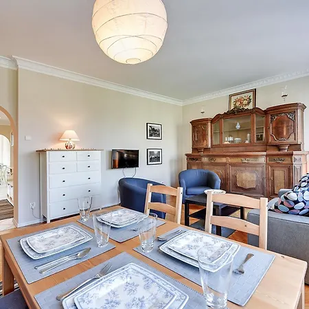 Rent A Flat - Kotwicznikow St.